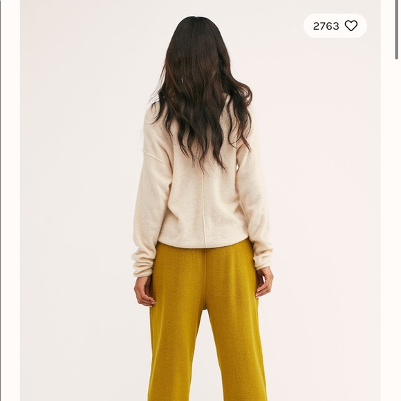 Free People sz small oversized sweatpants 😍 - Picture 3 of 5